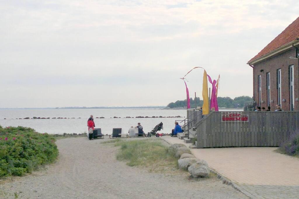 Fehmarn Burgtiefe Suedstrand Meerblick Apartment Meerzeit Exterior photo